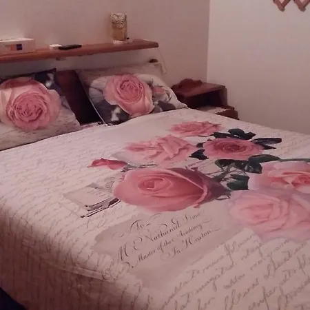 Casa Delle Rose Σπίτι διακοπών Teglio