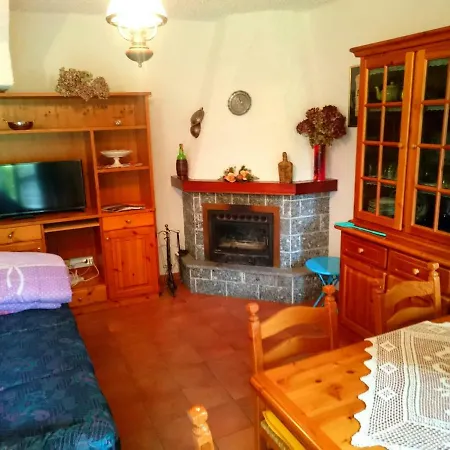 Casa Delle Rose Σπίτι διακοπών Teglio
